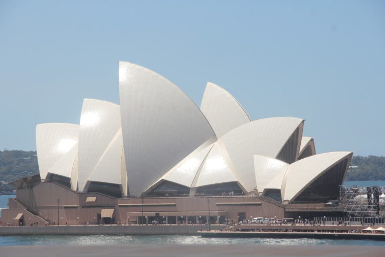 シドニー観光　オペラハウス